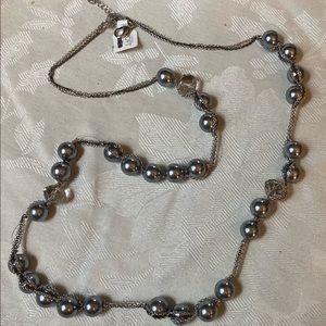 🎄Ann Taylor Loft Crystal & Pearl Necklace NWT!